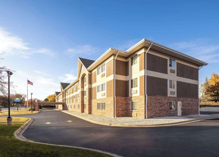 Wisconsin Green Bay Exterior Detail