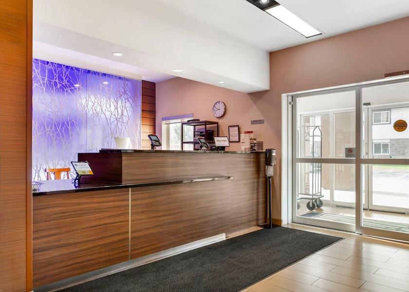 Wisconsin Green Bay Lobby