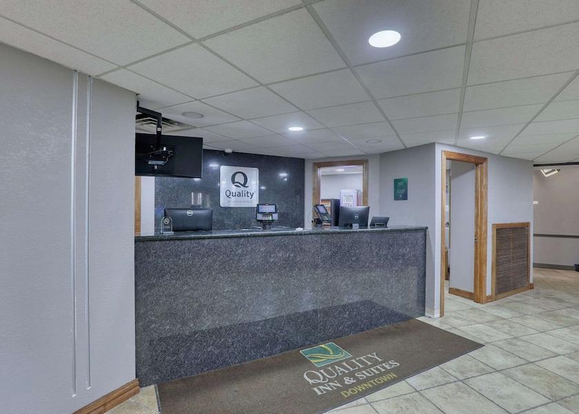 Wisconsin Green Bay Lobby