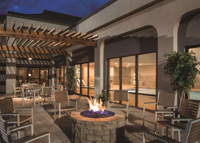 Wisconsin La Crosse Room