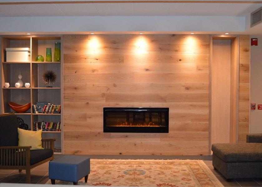 Wisconsin La Crosse Lobby