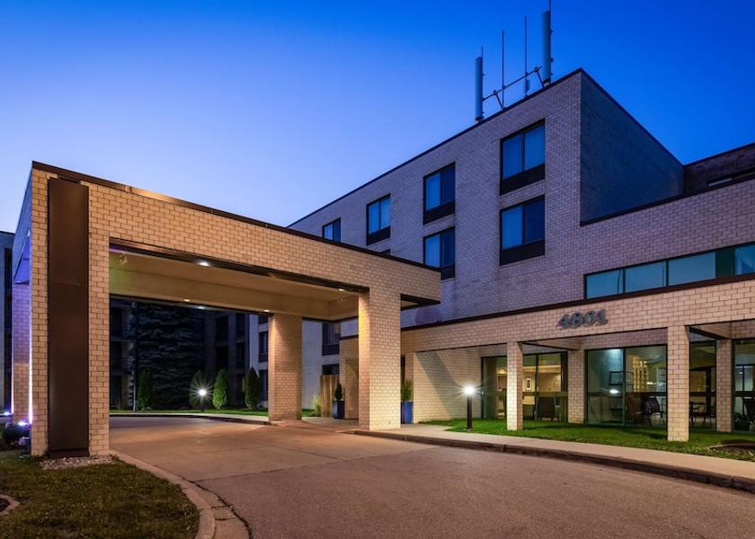 Wisconsin Madison Exterior Detail