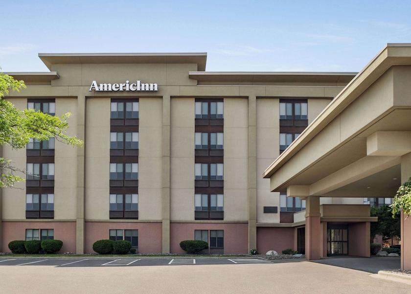 Wisconsin Madison Exterior Detail