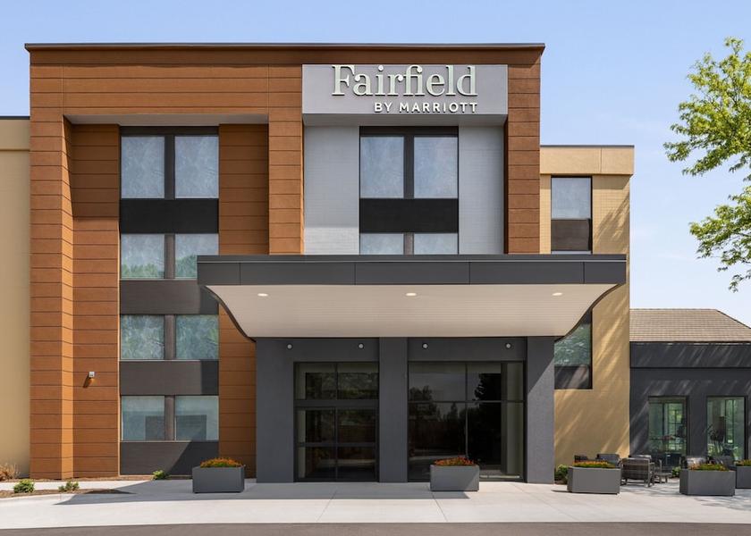 Wisconsin Madison Exterior Detail