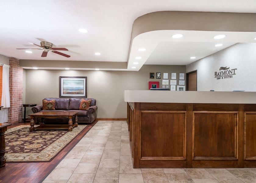 Wisconsin Marshfield Lobby