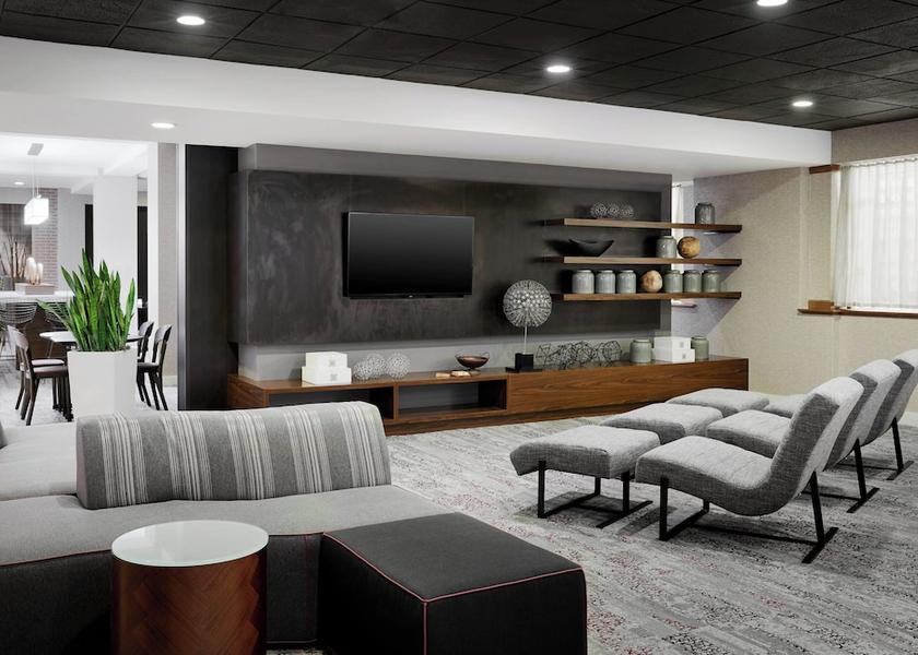 Wisconsin Milwaukee Lobby