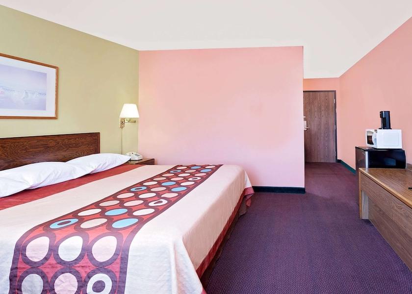 Wisconsin Sturgeon Bay Room