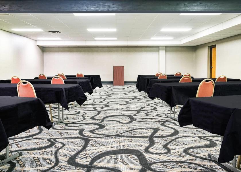 Wisconsin Wausau Meeting Room