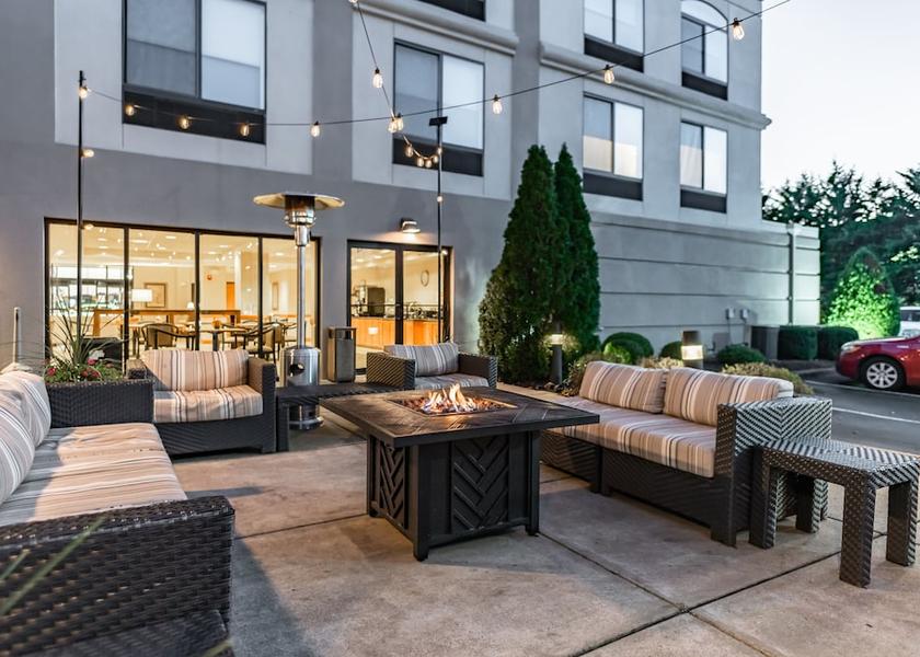 West Virginia Vienna Terrace/patio