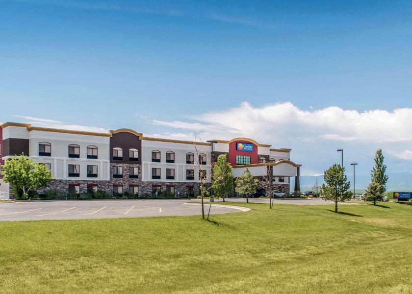 Wyoming Sheridan exterior view