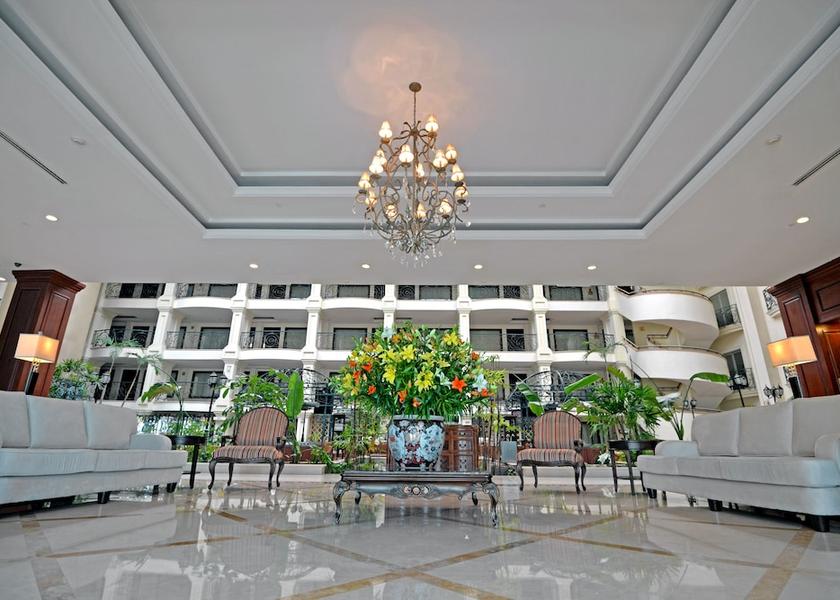 Coahuila Torreon Interior Entrance