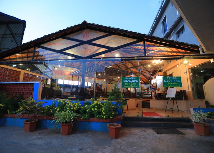 Karnataka Kushalnagar Hotel Exterior