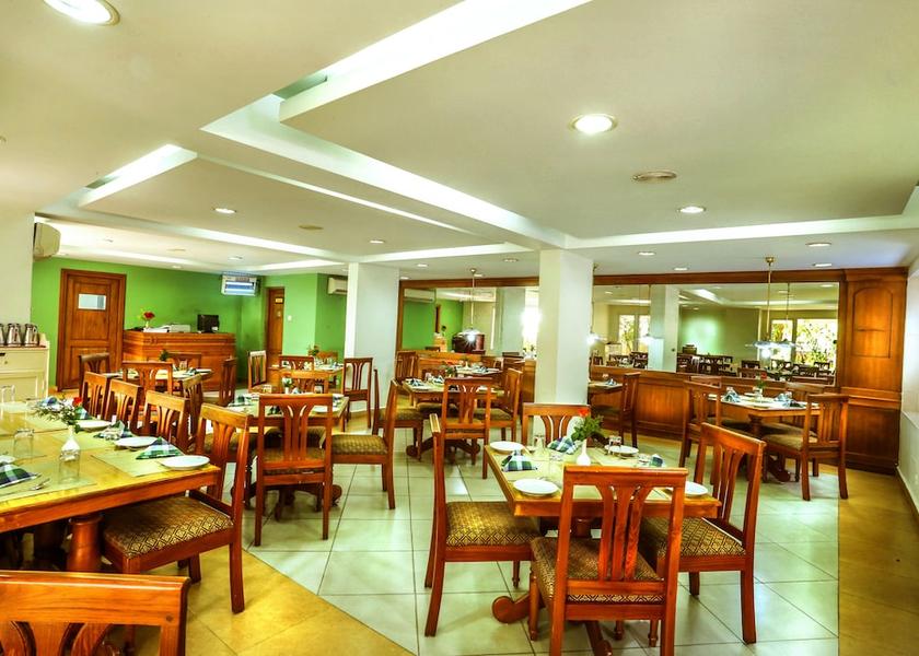 Kerala Guruvayur Breakfast area
