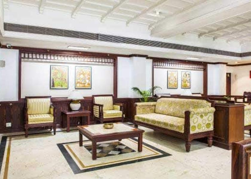 Kerala Guruvayur Public Areas