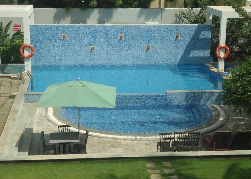 Tamil Nadu Madurai Swimming pool [outdoor]