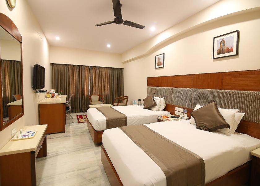 Andhra Pradesh Visakhapatnam Executive Club Room