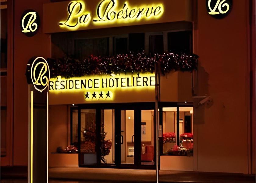 Auvergne-Rhône-Alpes Ferney-Voltaire Hotel Exterior