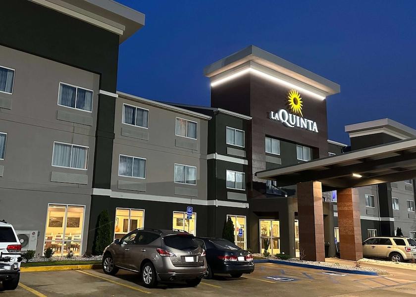 Arkansas Fayetteville Exterior Detail