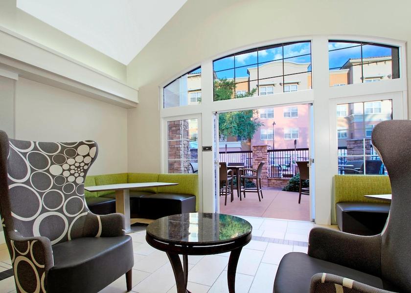 Arizona Glendale Lobby