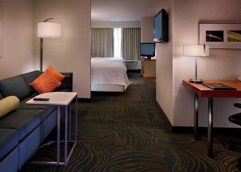 Connecticut New London Room