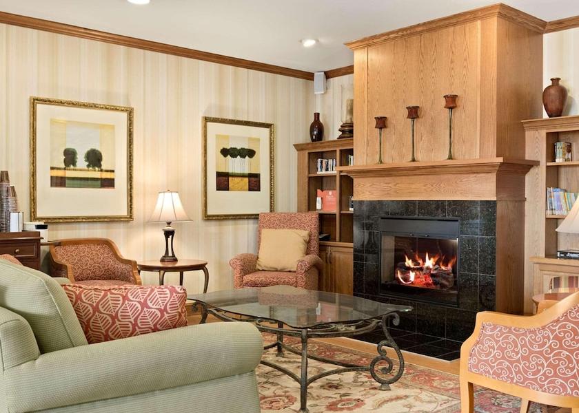 Illinois Peoria Lobby