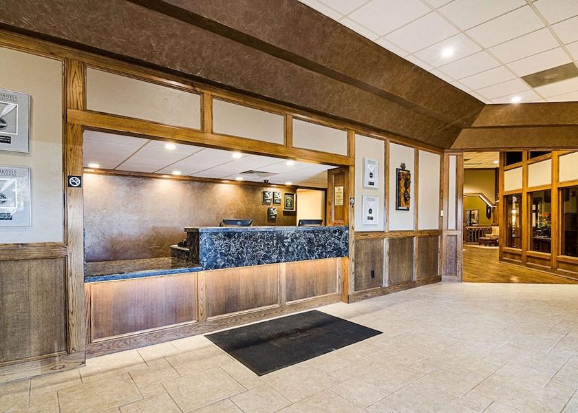 Kansas Garden City Lobby