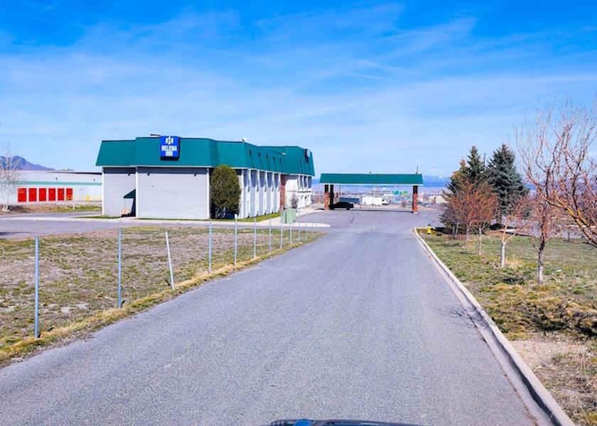 Montana Helena Exterior Detail