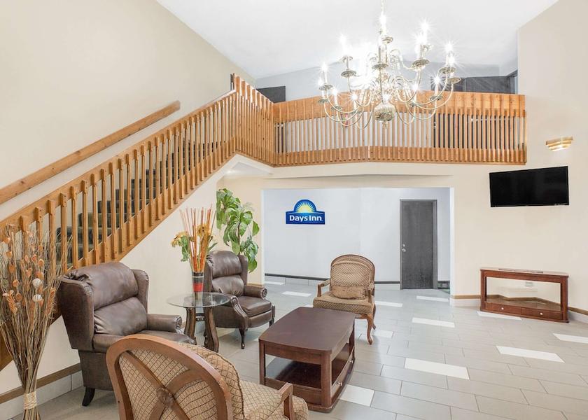 Nebraska York Lobby