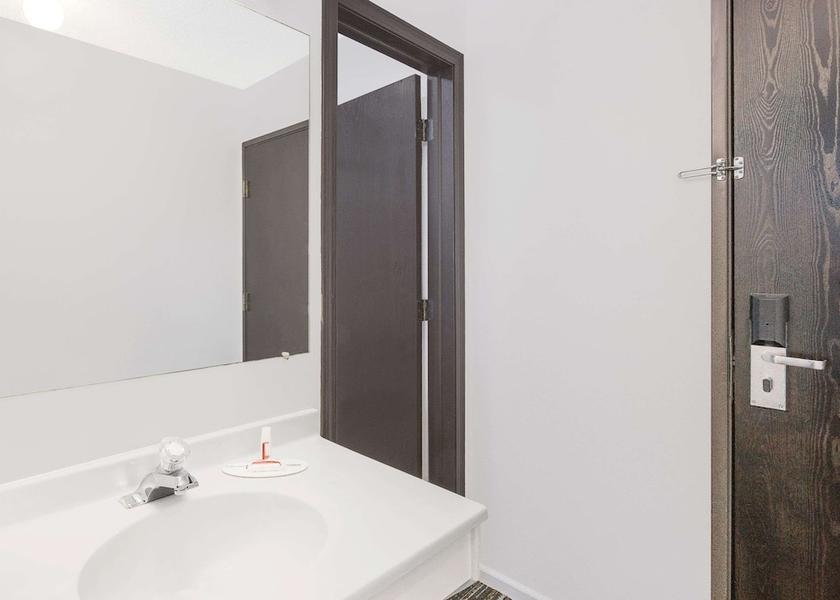 Nebraska York Bathroom