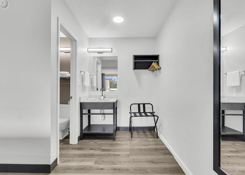 South Carolina Summerville Bathroom