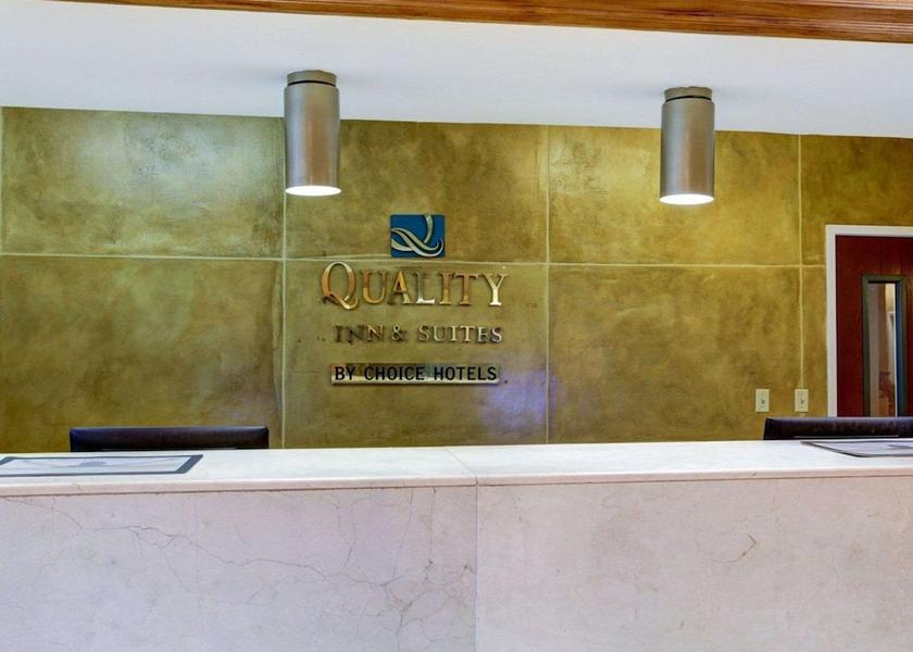 Texas Del Valle Lobby