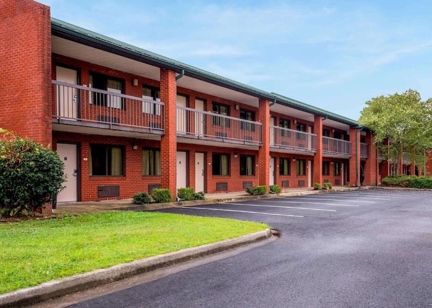 Virginia Emporia Exterior Detail