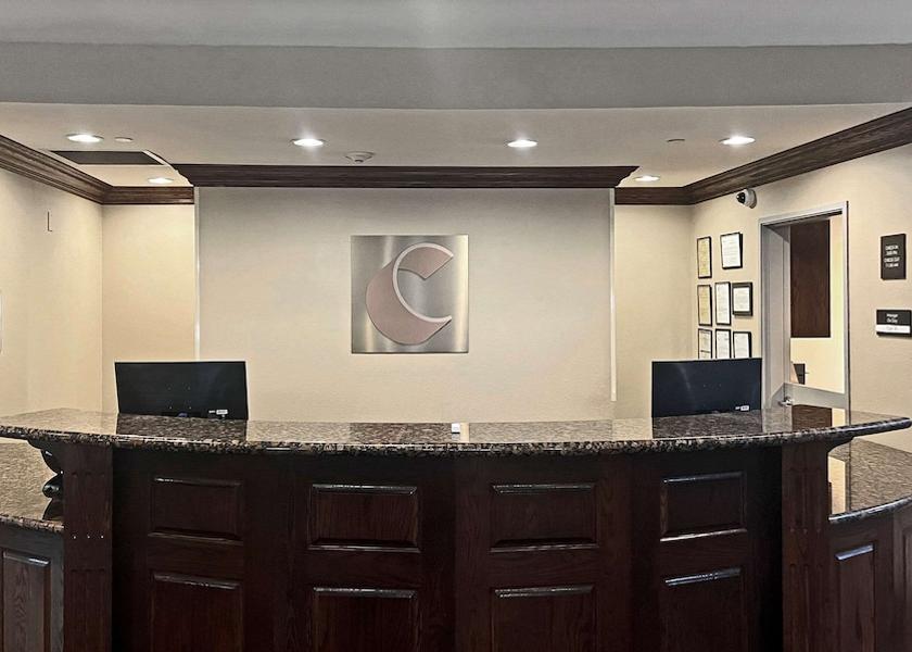 Wisconsin Oshkosh Lobby