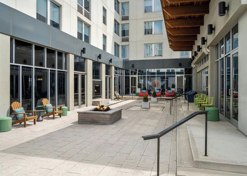 Illinois Rosemont Property amenity