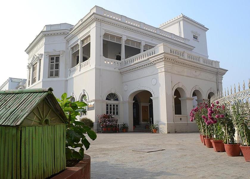 Uttar Pradesh Varanasi Hotel Exterior