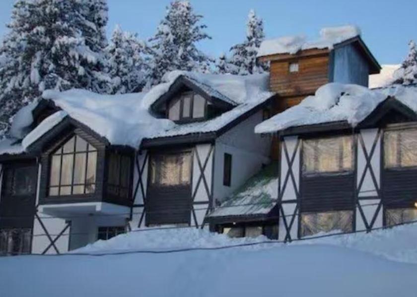 Jammu and Kashmir Gulmarg Hotel Exterior