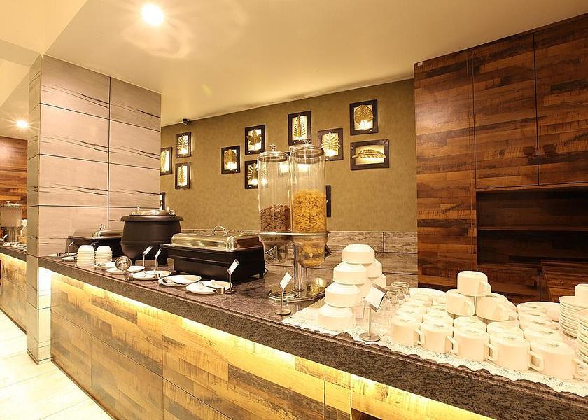 Gujarat Ahmedabad Food & Dining