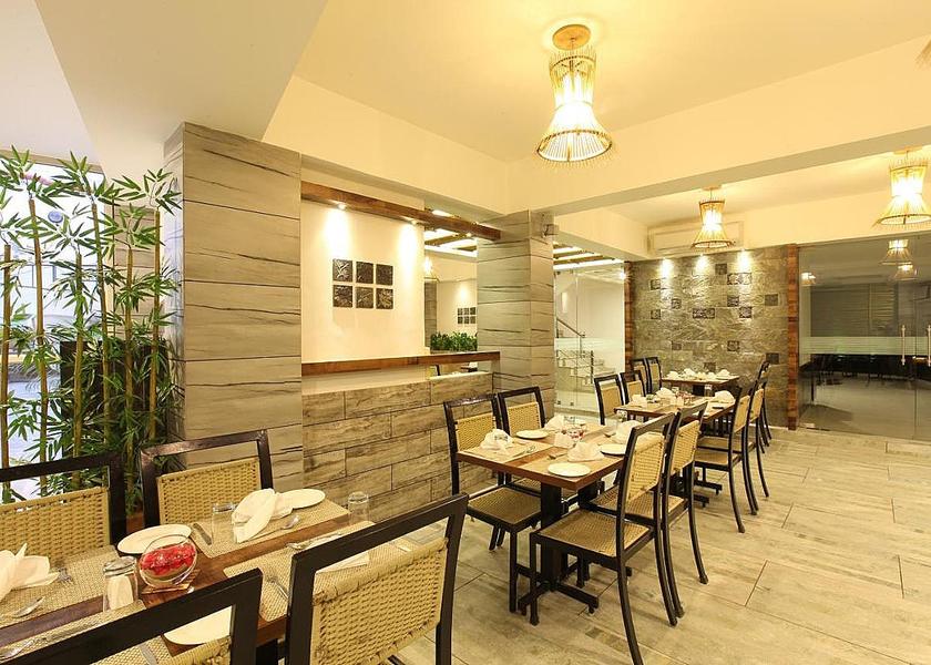 Gujarat Ahmedabad Food & Dining