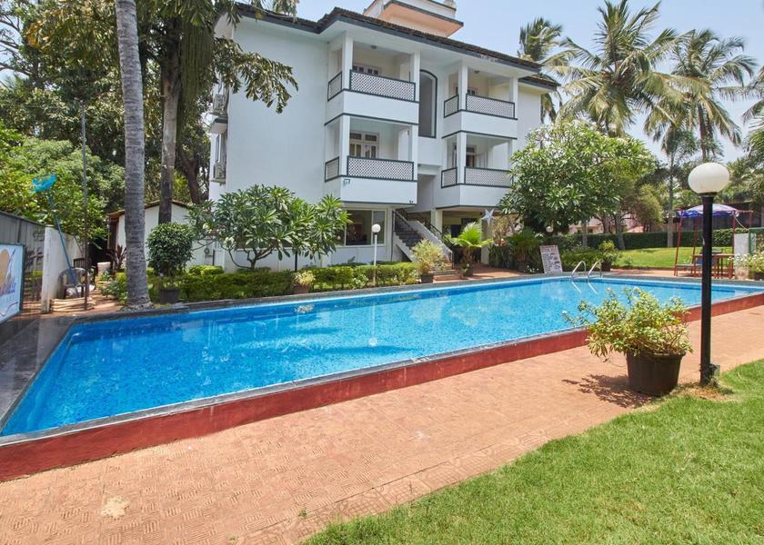 Goa Candolim Pool
