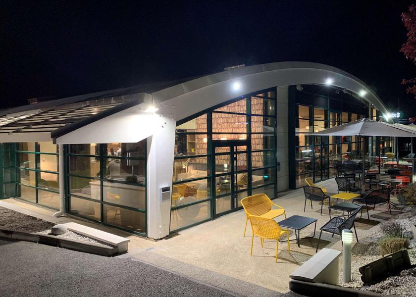 Nouvelle-Aquitaine Chasseneuil-du-Poitou exterior view