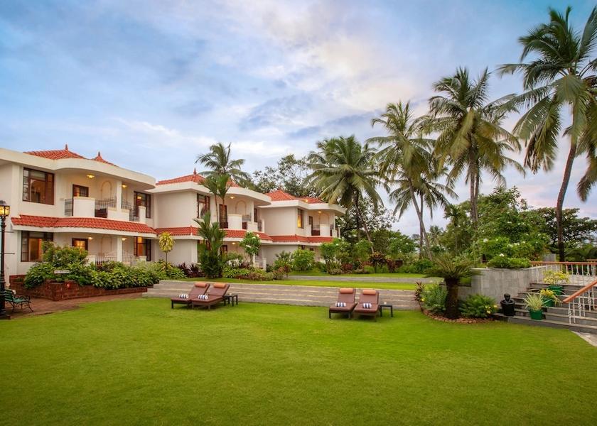 Goa Arossim Garden