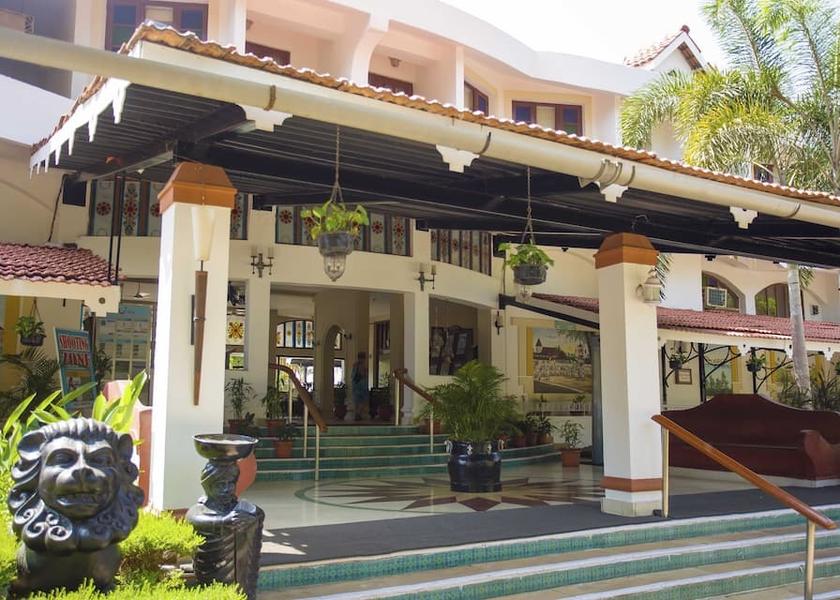 Goa Arossim Entrance