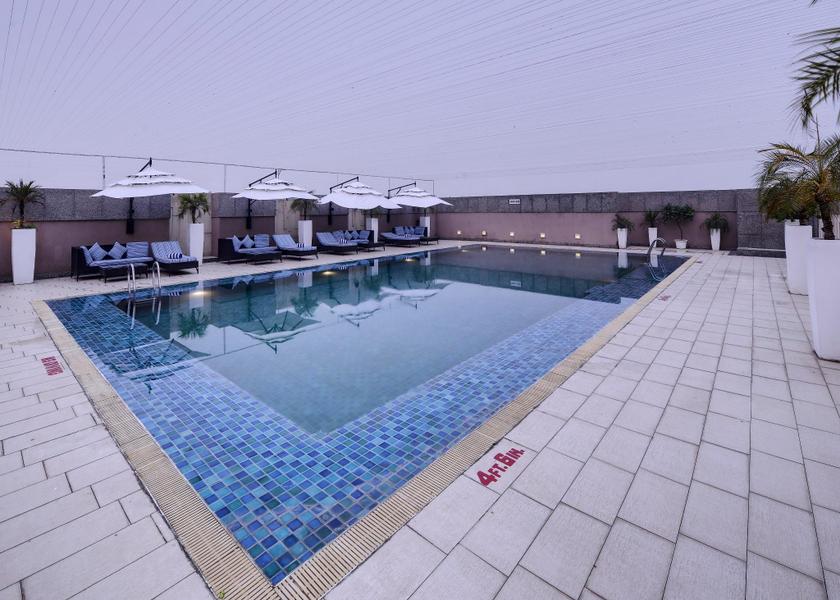 Delhi Delhi Swimming pool [outdoor]