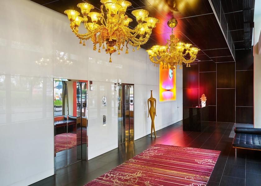 Oregon Portland Lobby