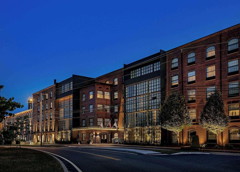 Rhode Island Warwick Exterior Detail