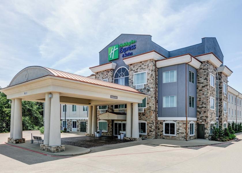 Texas Marshall Exterior Detail