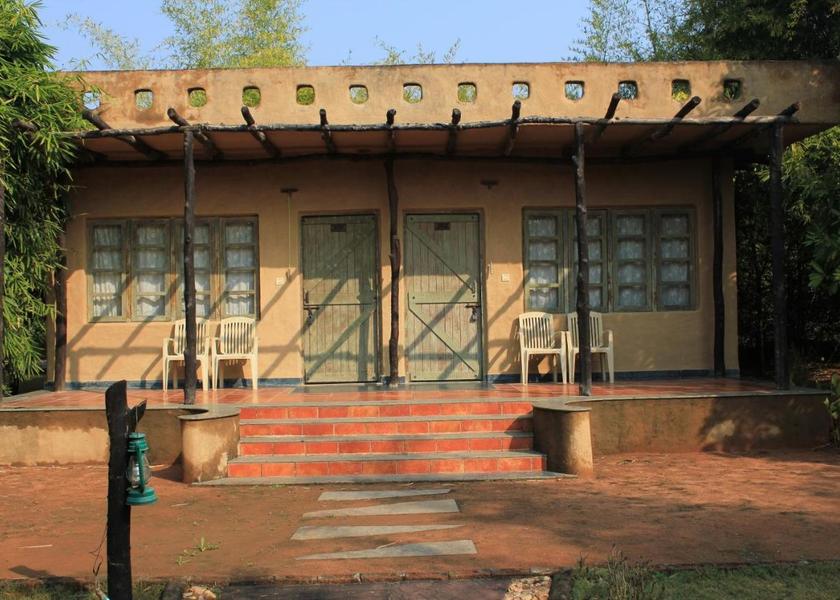 Madhya Pradesh Kanha Hotel Exterior