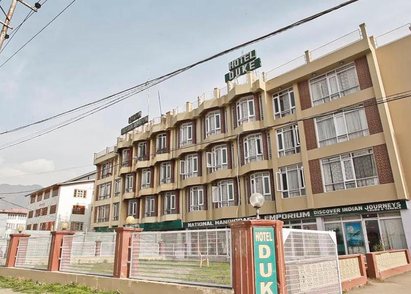 Jammu and Kashmir Srinagar Hotel Exterior