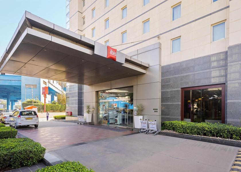 Haryana Gurugram Hotel Exterior