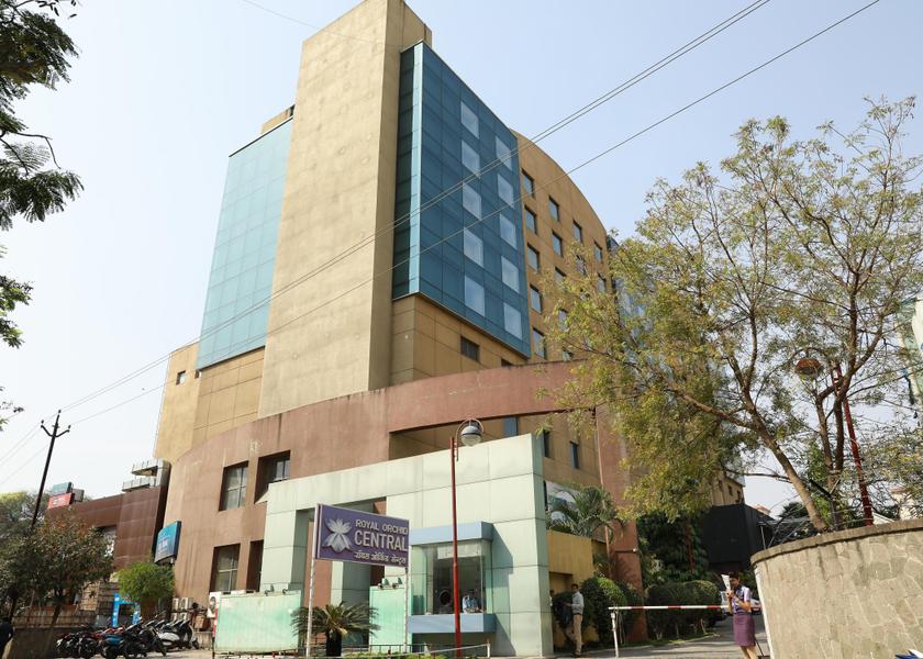 Maharashtra Pune Hotel Exterior